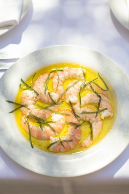 La petite maison, french restaurant and bar, Dubai, Warm Prawns with Olive Oil